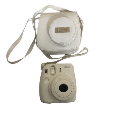Fuji film Instax Polaroid Camera with Carry case