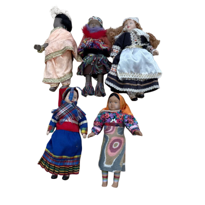 Vintage Dolls Of The World Doll Bundle set of 5