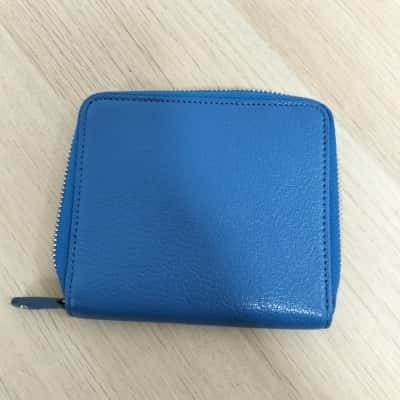 Gigi New York Small Blue Zip Wallet VGUC