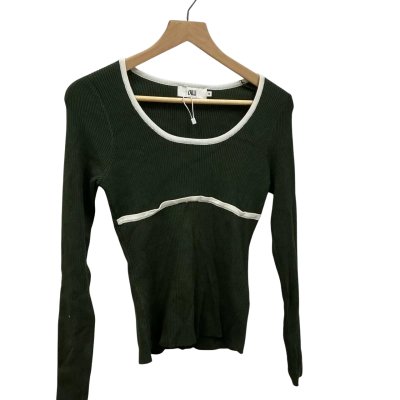 Calli Womens  Size 12 Contrast Top 