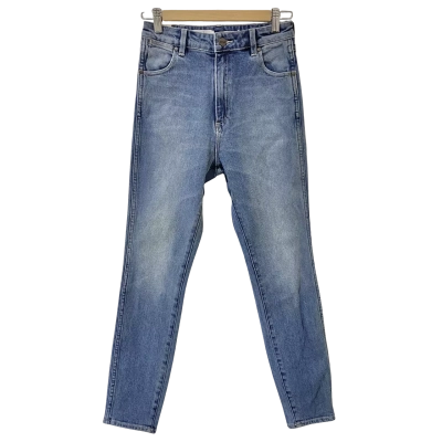 Wrangler Womens Size 10 Cropped Blue Jeans 