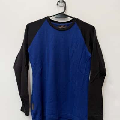 Ice Breaker New Zealand 100% Wool Black/Blue Long Sleeve - L