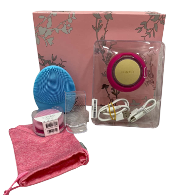 FOREO FACIAL KIT VALUE $150-300