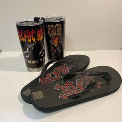 Non Official AC/DC - Relax pack - 10/11 thongs + 2 x Insulated to-go Cups