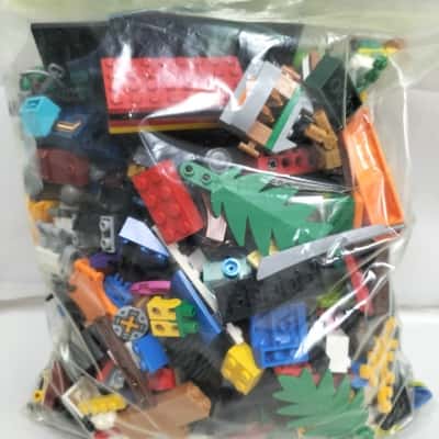 1kg approx assorted lego