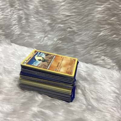 Mixed Pokemon 100+ cards