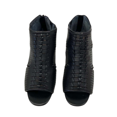 Diana Ferrari Womens  Size 7 RRP: $159.99