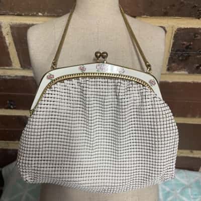 Oroton Womens Vintage White Metal Mesh Wrist Bag With Bonus Gold Mini Purse