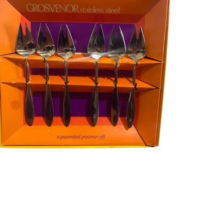 Vintage Grosvenor splayds 