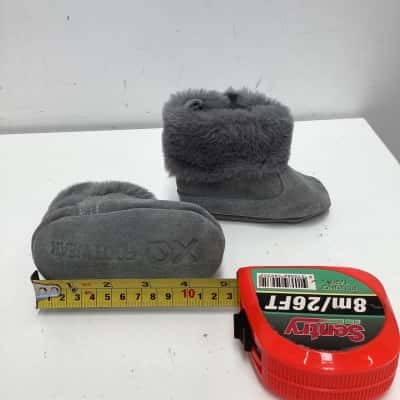 Baby leather Grey booties 