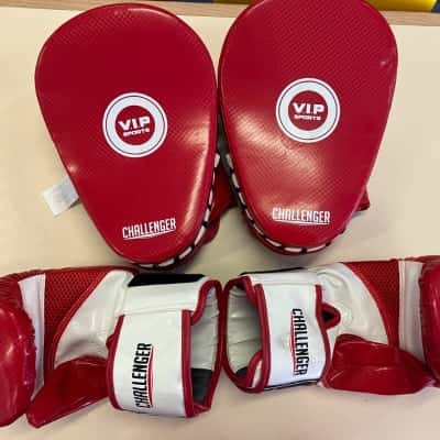 Challenger Boxing Gloves and Focus Pads