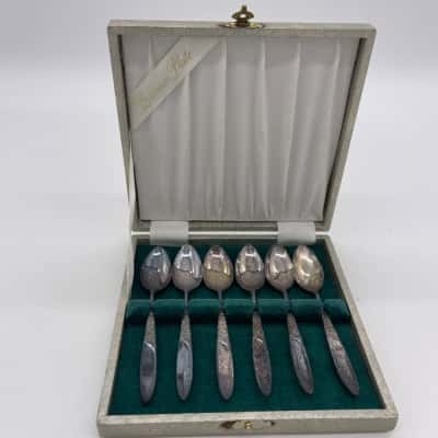 Vintage Grosvenor Plate Teaspoons 'Christine' [B#13]