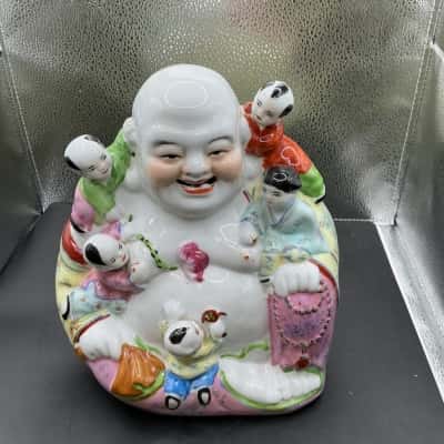 Laughing Buddha with 5 Children 