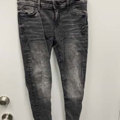 Guess Mens  Size 28 Skinny Jeans Black  