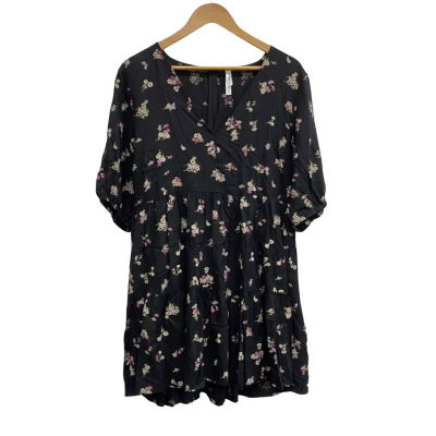 RVCA Women’s Floral Sprinkle Vienna Mini Dress Size 12