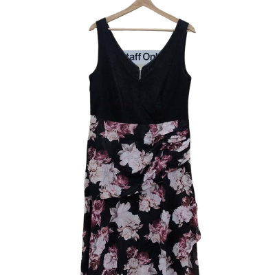 Forever New Curve Womens Size 16 Maxi Dress Black  / Floral (4)
