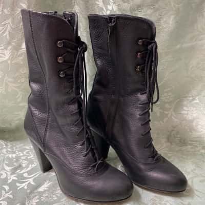 Diesel Womens  Size 37 Boots / Heels Black  