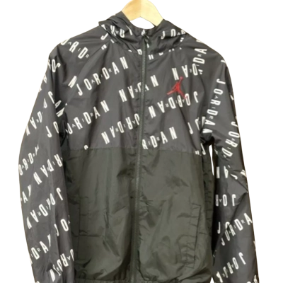 Air Jordan Jacket Size XL (13-15 Years)  Black  / White 