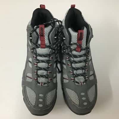  Hi-Tec Mens  Size 42 Waterproof Hiking Boots  
