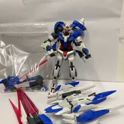 Mobile Suit Gundam OO MG 1/100 DoubleO Riser 