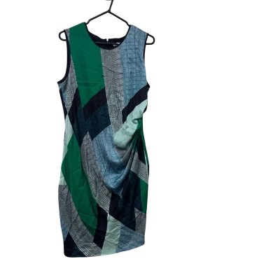 COUNTRY ROAD TUCK PRINT DRESS  SIZE 14