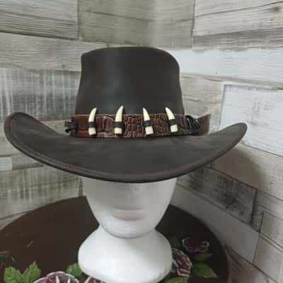 BNWT - Jacaru  Mens Hat Brown - Size Small
