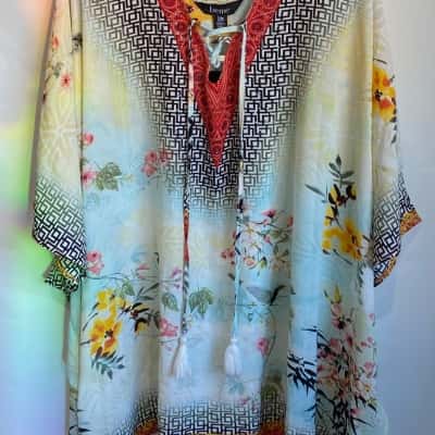 Women's BEME V Neck Summer Top Multicolor Size S/M