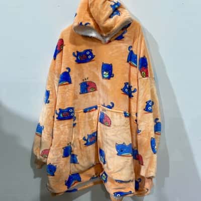 OO oldie  Womens  Size 14 Peach With Cats 