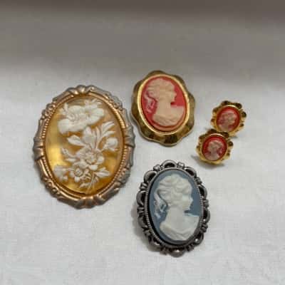  Women’s Gorgeous Costume Cameo Style Brooches & Earrings Set 