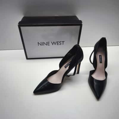 Nine West NWTEACH Black Ankle Strap Pointed Toe Stiletto Heels US 9M Boxed  