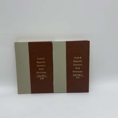Vintage Funk & Wagnalls Desk Dictionary Set [B#11]