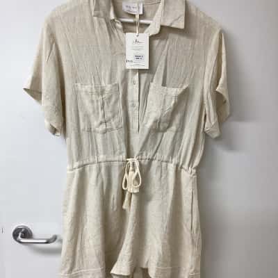  Womens  Size 12 Playsuit Beige shorts