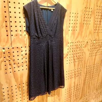 Laura Ashley Womens  Size 14 Sleeveless Dress  Blue