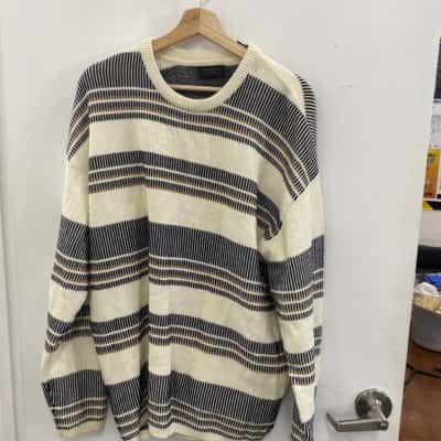 Industrie Mens  Size XL Brown / Navy Blue / White 