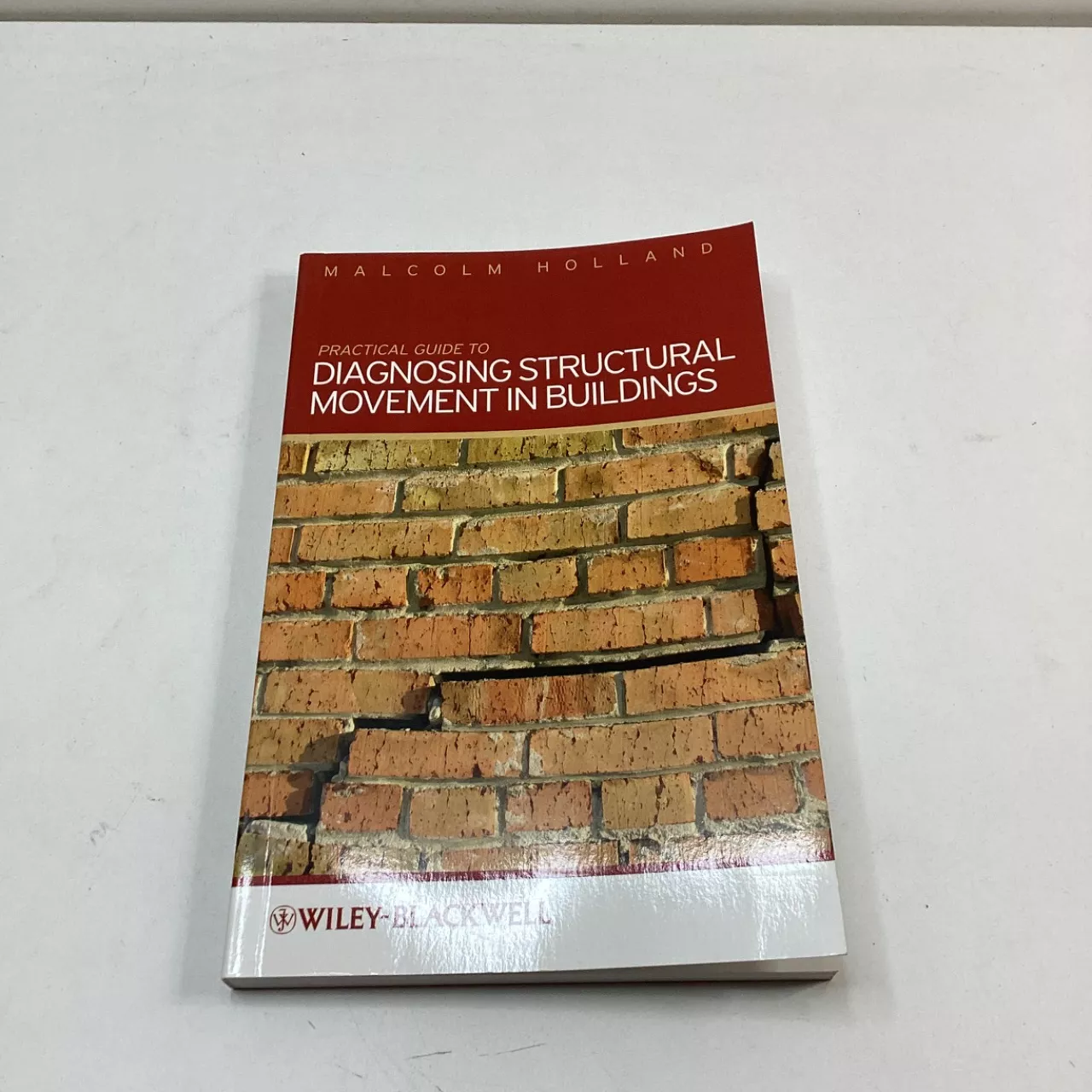 Diagnosing Structural Movement In Buildings (s) - Used Very Good ...