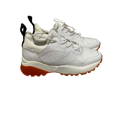 Country Road Womens  Size 40 Sneakers 