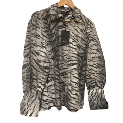Decjuba Womens  Size 12 Animal print Shirt