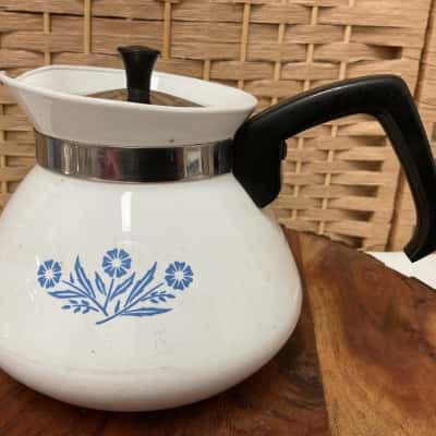 Vintage Rare Corning Ware Blue Cornflower Stove Top 6 Cup Coffee Tea Pot With Lid Party Collectable Wedding Teaparty High tea 