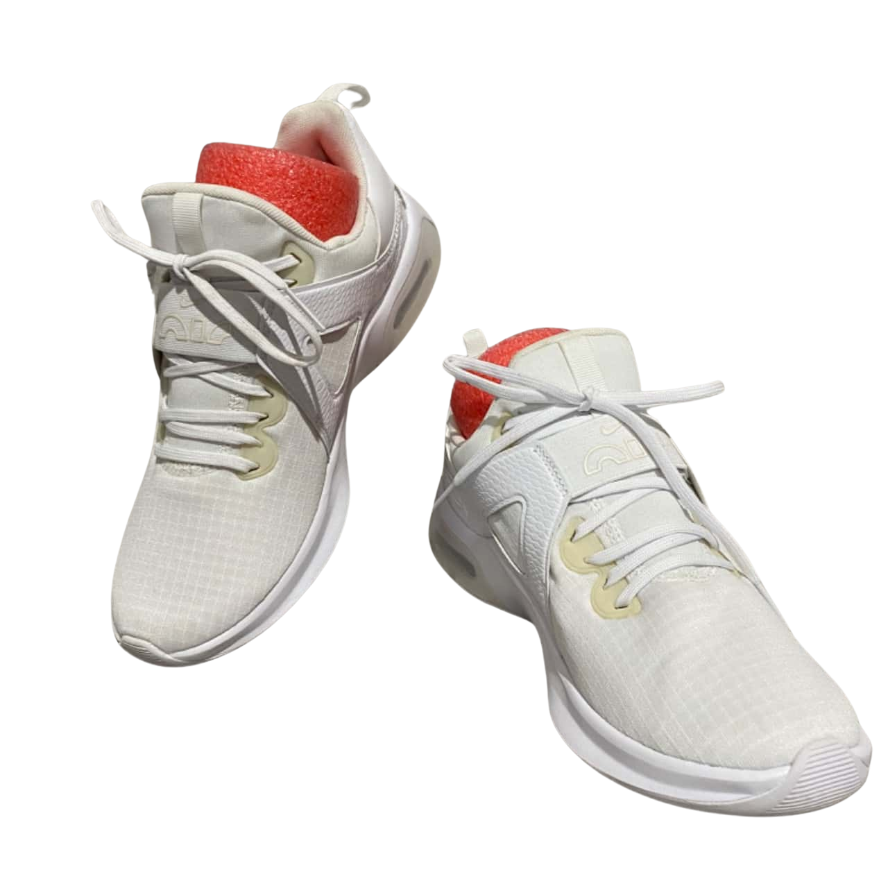 womens nike white shoes