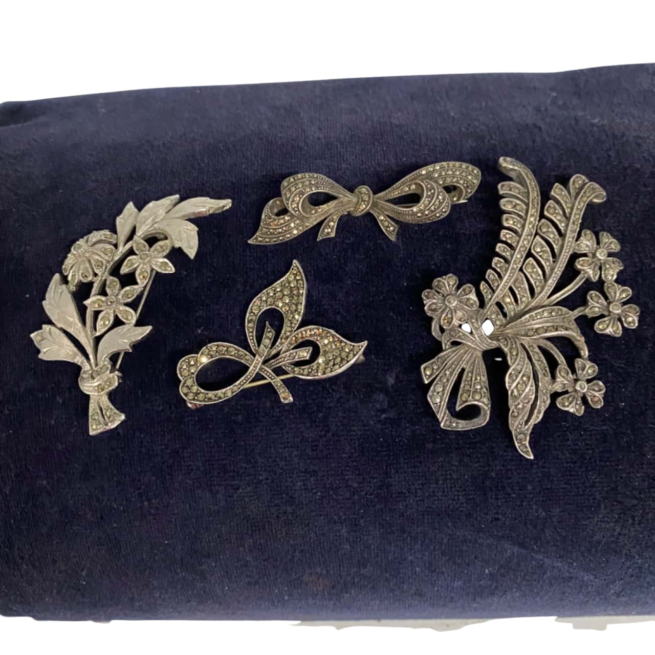 4x Marcasite Brooch es