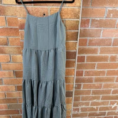 Decjuba Womens  Size M Midi Dress Grey 