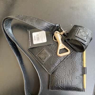 Culture Kings Leather Wallet Lanyard, Black. 