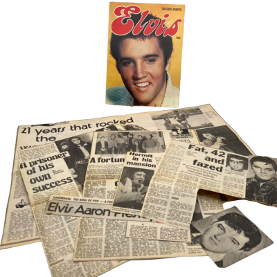 Elvis Magazine & Newspaper Clippings Reporting His Death