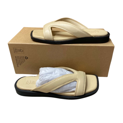 Wittner Womens  Size 36 Beige Shoes 