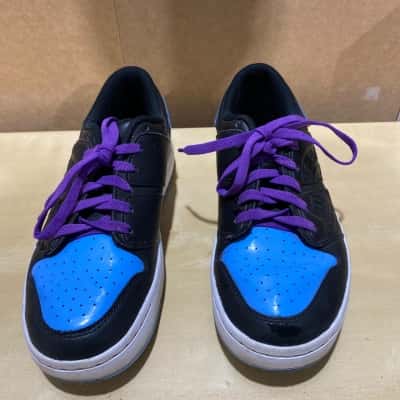 Jordan’s  Size 37.5 Black  n Blue 