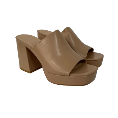 Pied A Terre Womens Size 9 Sandals Nude 