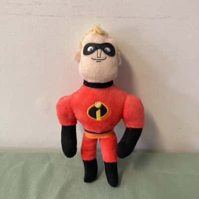 Disney Pixar The Incredibles 2 Mr. Incredible Plush Doll