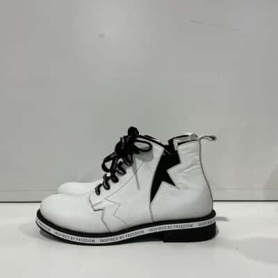  Bueno White womens boots 