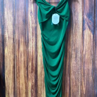 Winnie & Co  Size 12 Green dress new 