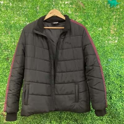 Fila Mens  Size L Front Zipper Black  / Maroon jacket